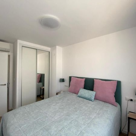 Relaxing Modern Beachfront Apartment - Amazing Sea View Calpe Exterior photo